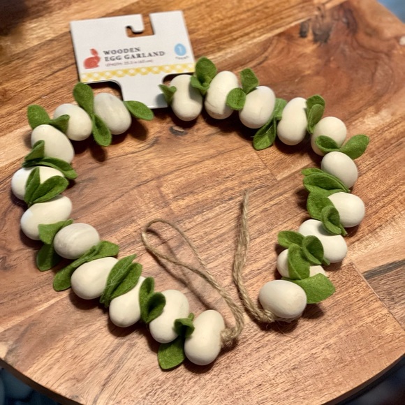 Target Wooden/ Natural Beaded Egg Garland - Picture 4 of 7